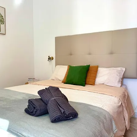 Aloe Vera Apartment